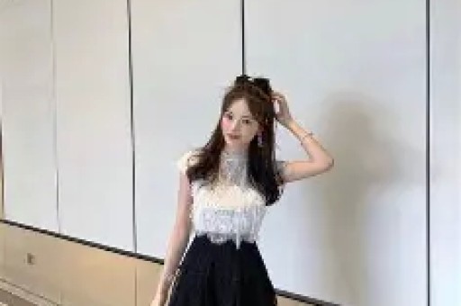 小红书整治“抓紧开通港美股”违规内容